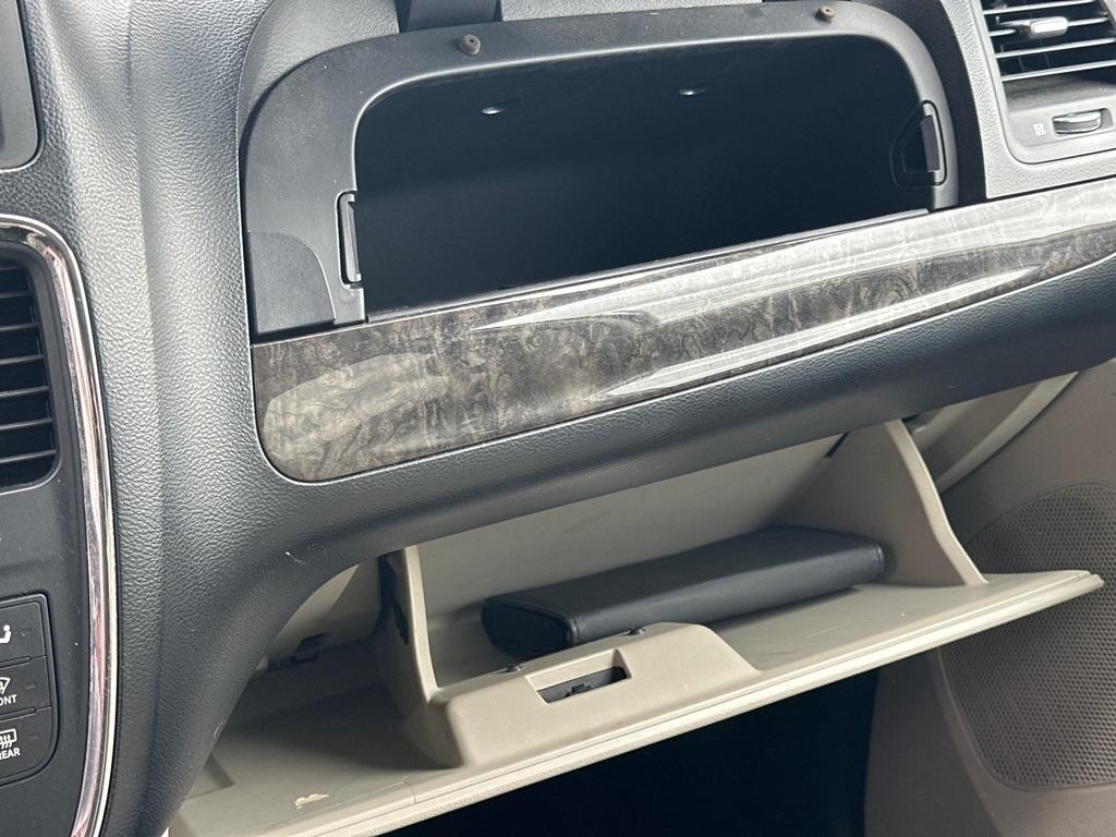 Dodge Grand Caravan Express 2011