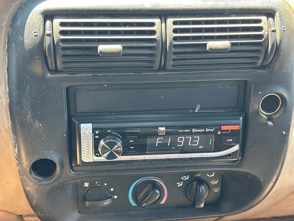 Ford Ranger XLT Reg. Cab Long Bed 2WD 1998