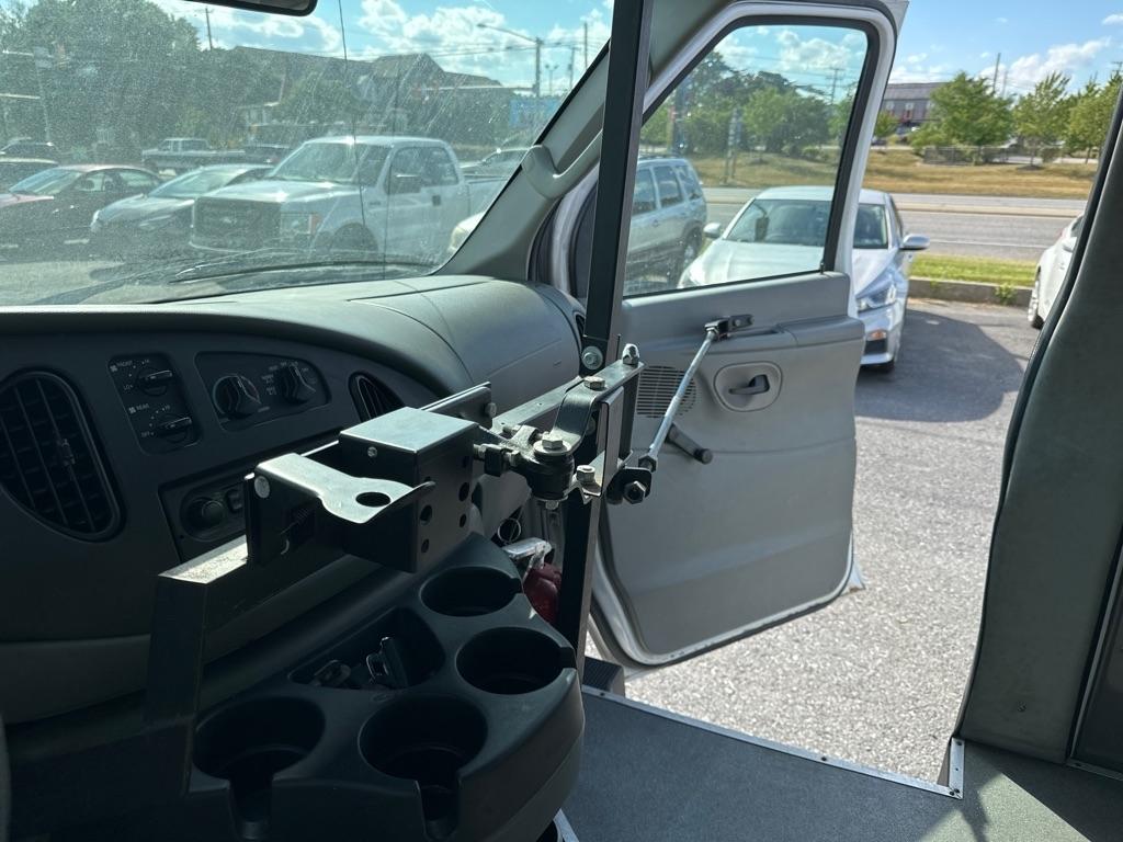 Ford Econoline E-250 Extended 2007