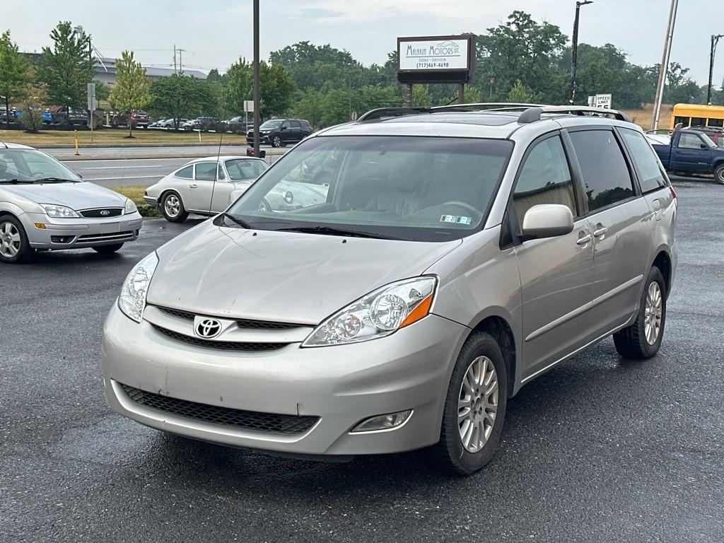 Toyota Sienna XLE AWD 2008