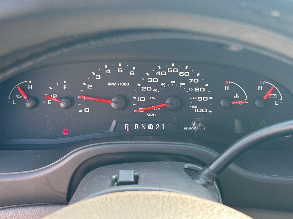 Ford Econoline E-150 2008