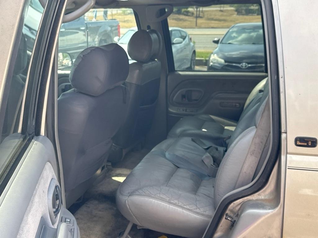 Chevrolet Tahoe 4-Door 4WD 1999