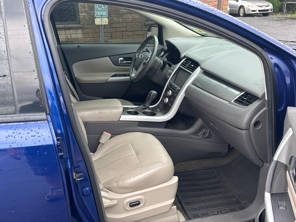Ford Edge SEL FWD 2013