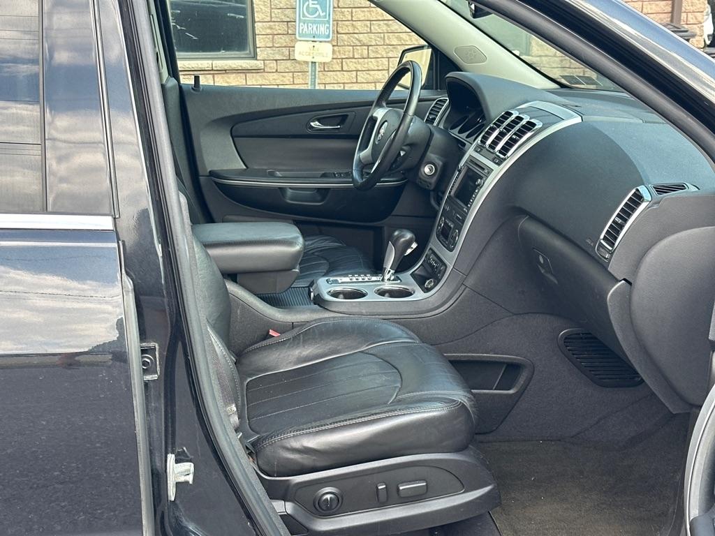 GMC Acadia SLT-2 AWD 2011