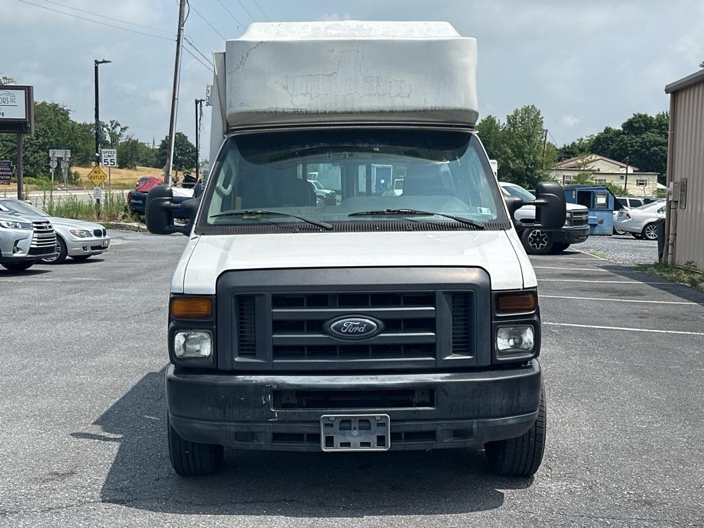 Ford Econoline E-350 Super Duty Extended 2012