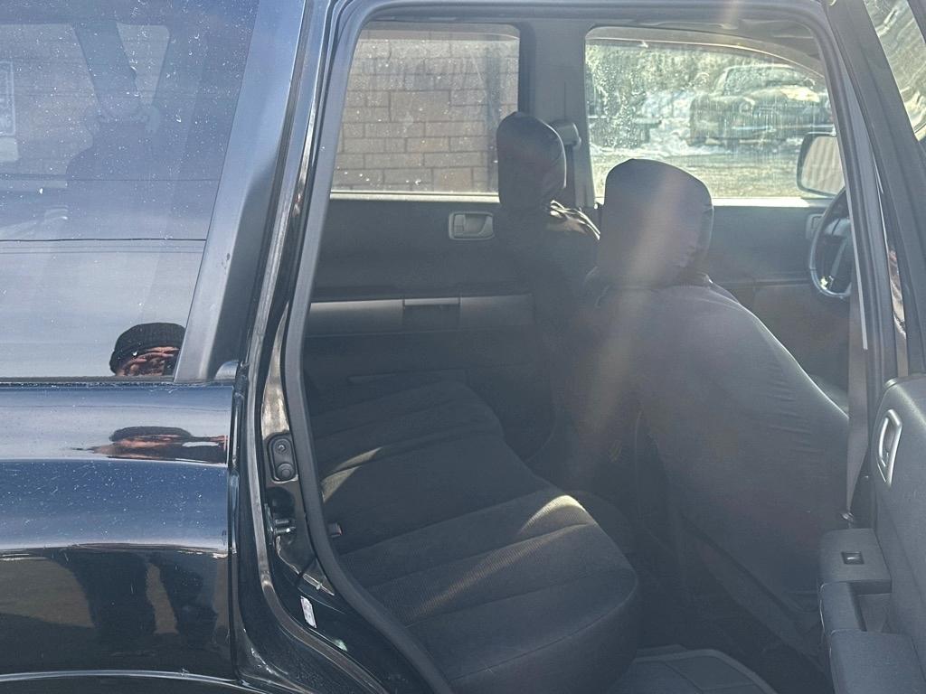 Mitsubishi Endeavor XLS AWD 2004