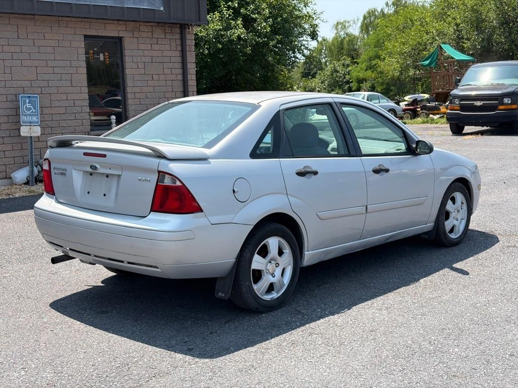 Ford Focus ZX4 SES 2005