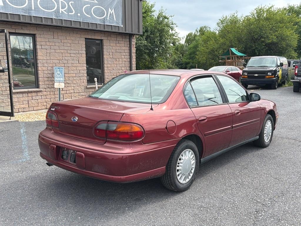 Chevrolet Malibu Base 2003