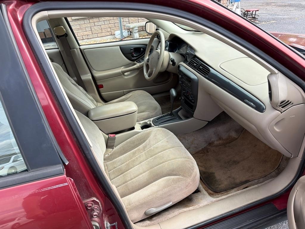 Chevrolet Malibu Base 2003