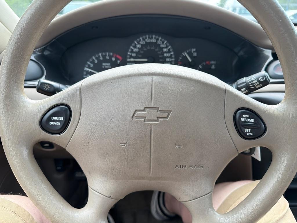 Chevrolet Malibu Base 2003