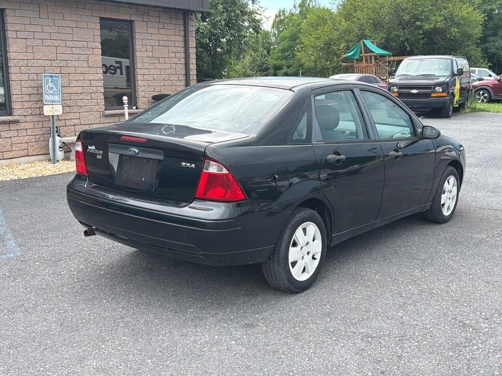 Ford Focus ZX4 SE 2006