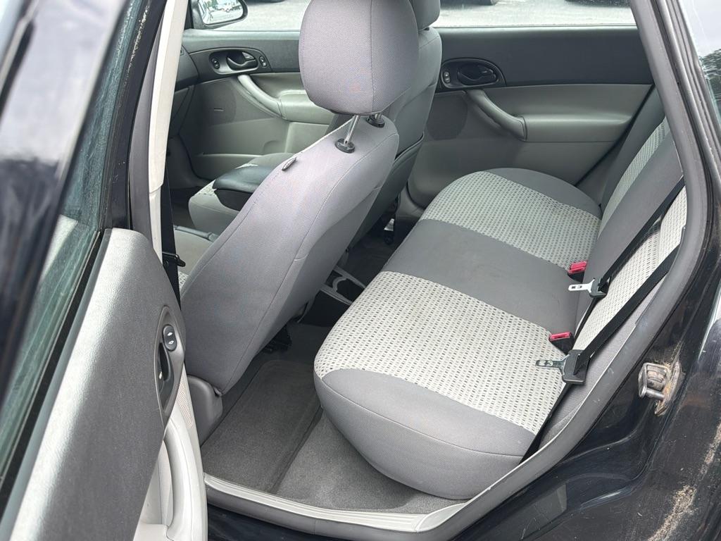 Ford Focus ZX4 SE 2006