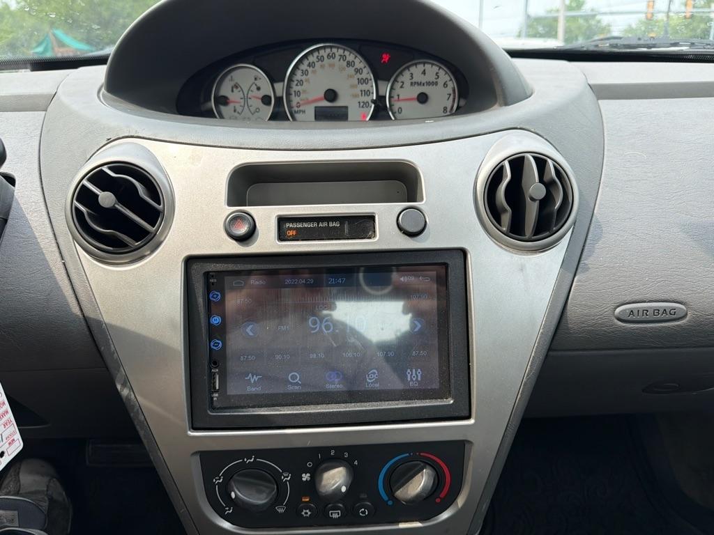 Saturn ION 3 Sedan Automatic 2007
