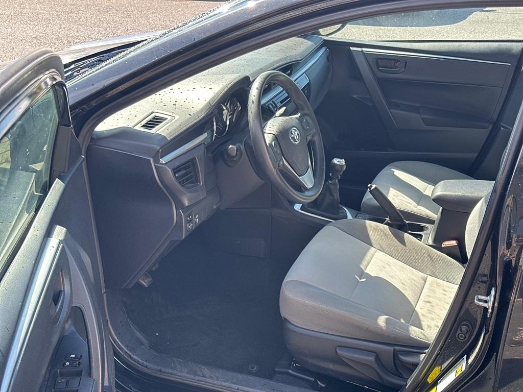 Toyota Corolla LE CVT 2014