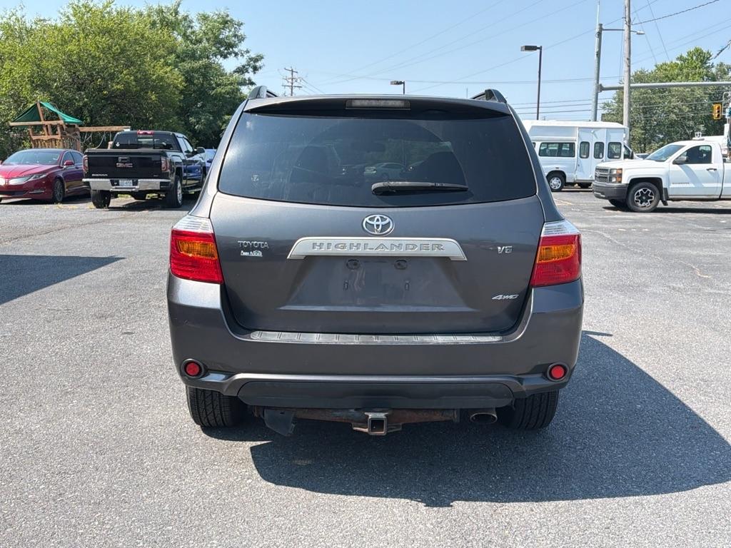 Toyota Highlander Base 4WD 2008
