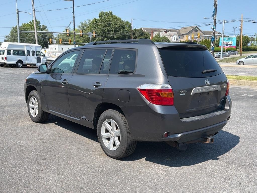 Toyota Highlander Base 4WD 2008