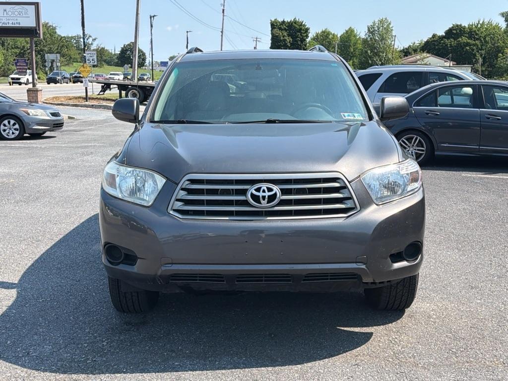 Toyota Highlander Base 4WD 2008