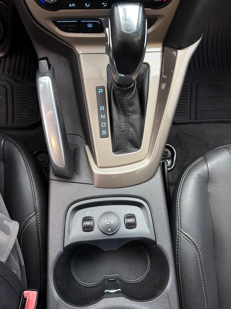 Ford Focus SEL Sedan 2012
