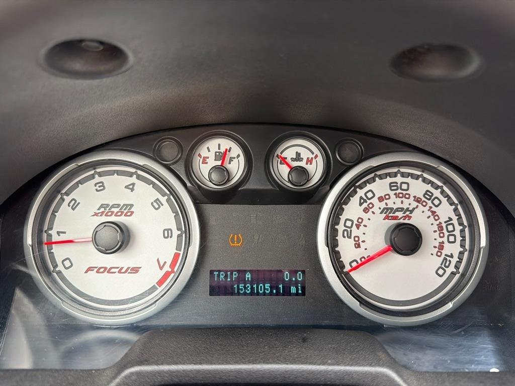 Ford Focus SE Sedan 2011