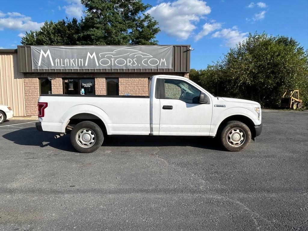 Ford F150 XL 6.5-ft. Bed 2WD 2017