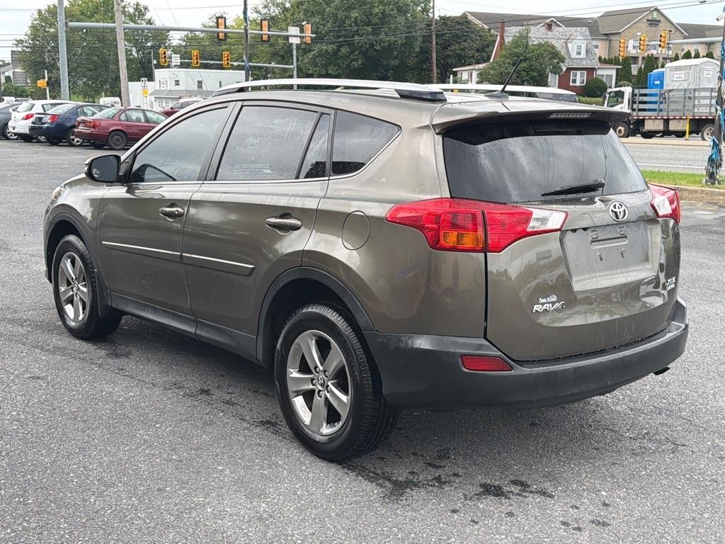 Toyota RAV4 XLE AWD 2015