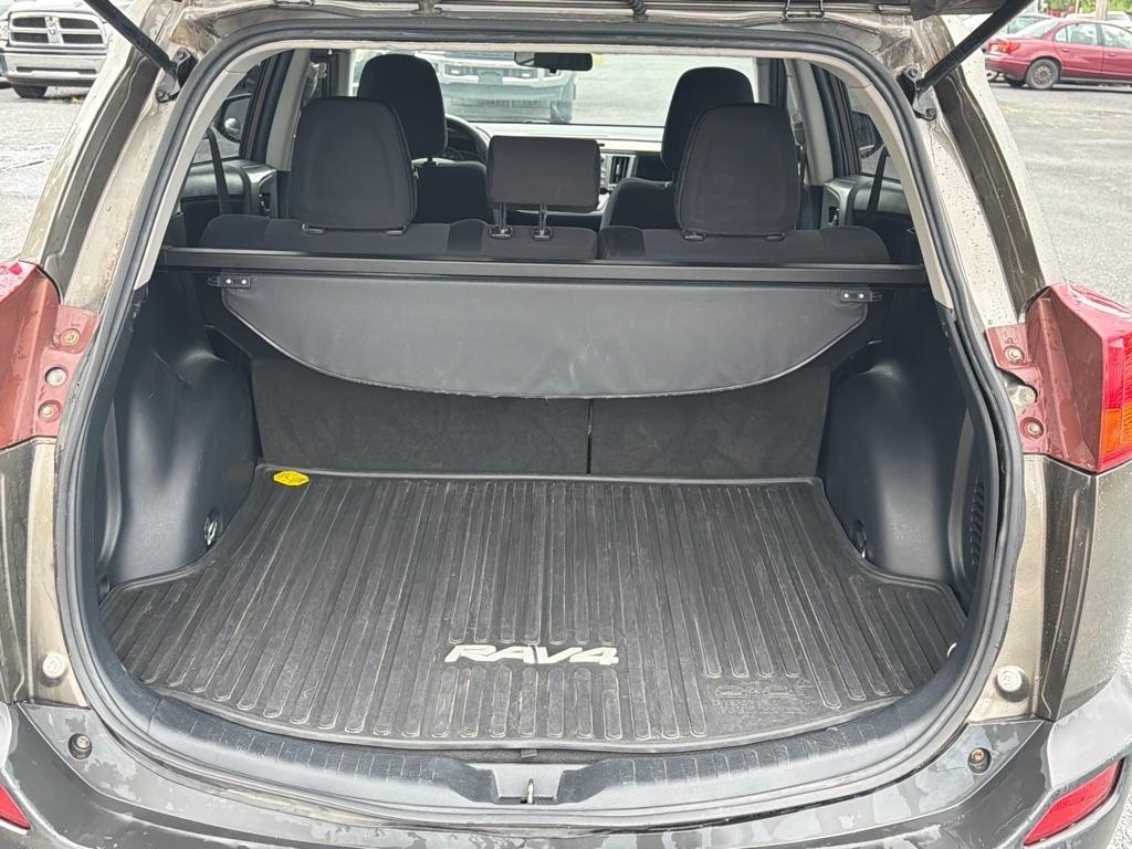 Toyota RAV4 XLE AWD 2015