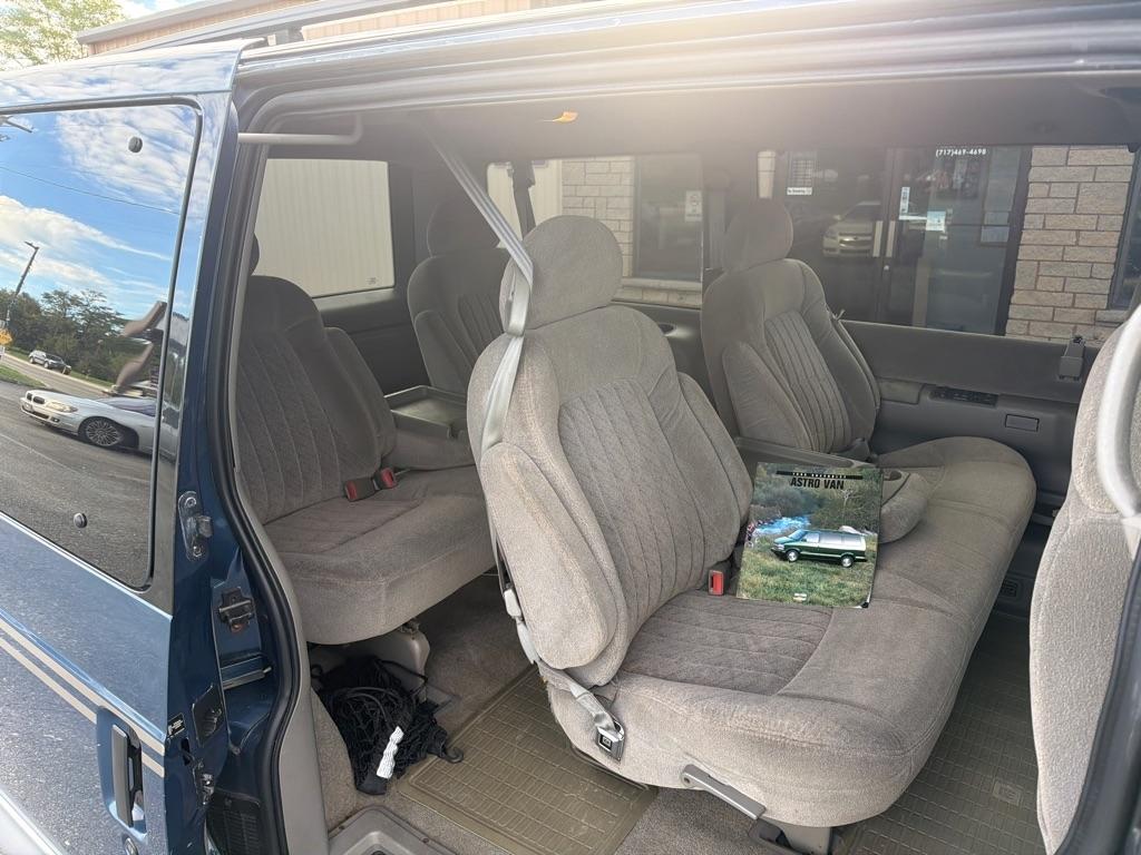 Chevrolet Astro AWD 1998