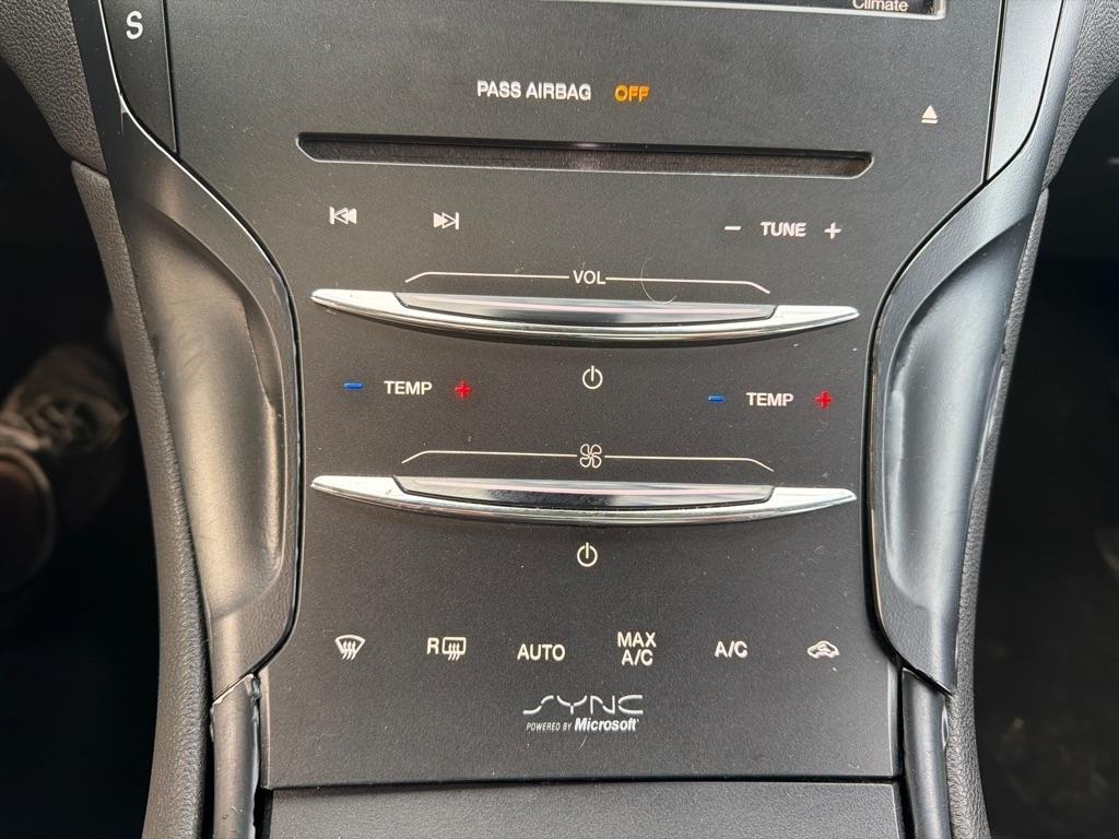 Lincoln MKZ FWD 2013