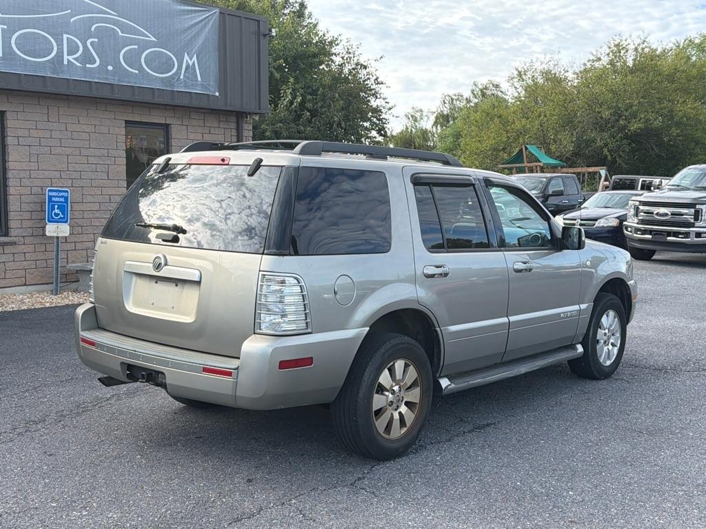 Mercury Mountaineer Base 4.0L 2WD 2008
