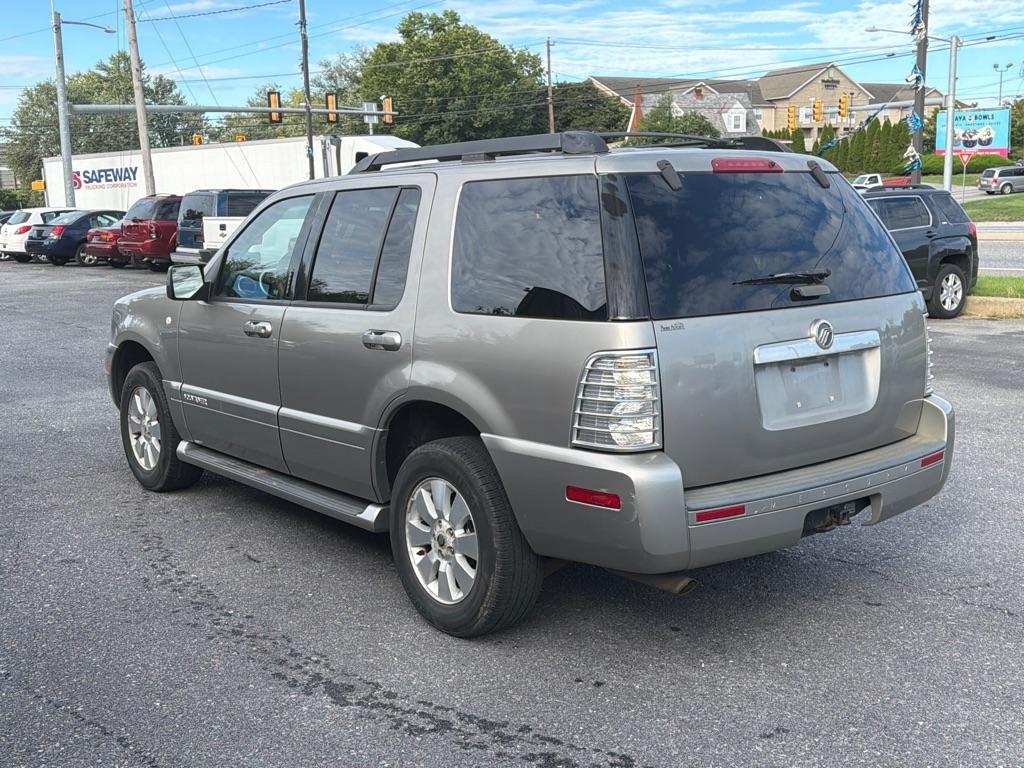 Mercury Mountaineer Base 4.0L 2WD 2008