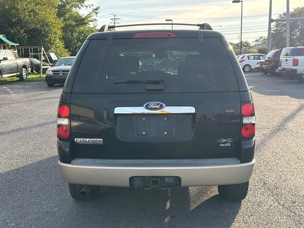 Ford Explorer Eddie Bauer 4.0L 4WD 2008