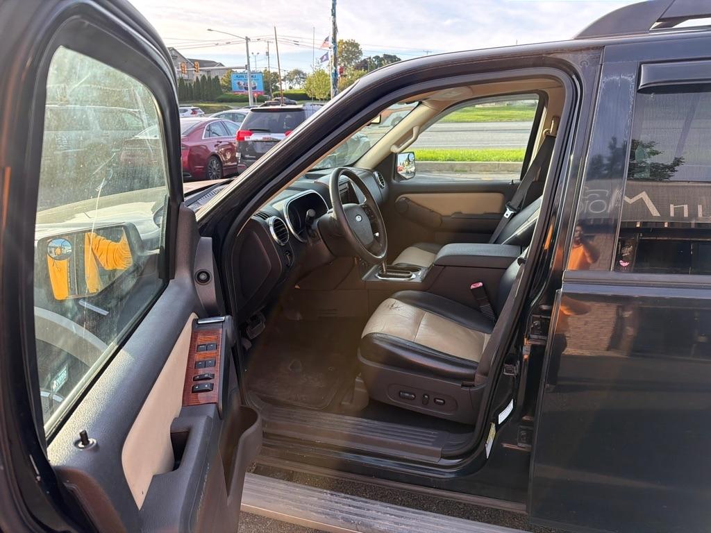 Ford Explorer Eddie Bauer 4.0L 4WD 2008