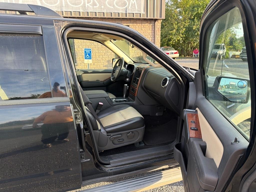Ford Explorer Eddie Bauer 4.0L 4WD 2008