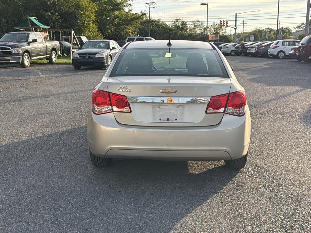 Chevrolet Cruze LS Auto 2014