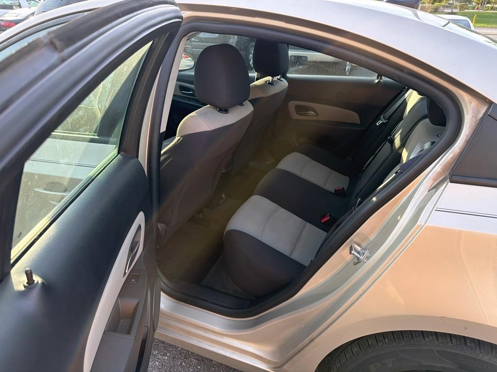 Chevrolet Cruze LS Auto 2014