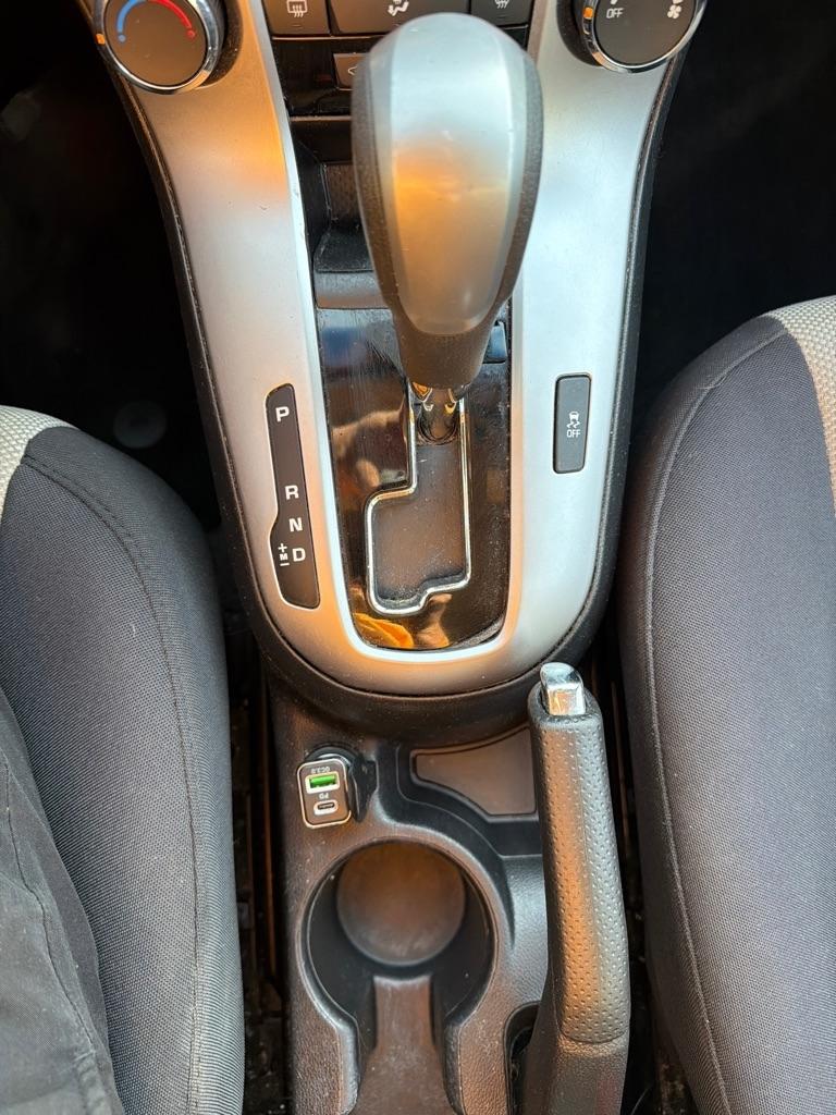 Chevrolet Cruze LS Auto 2014
