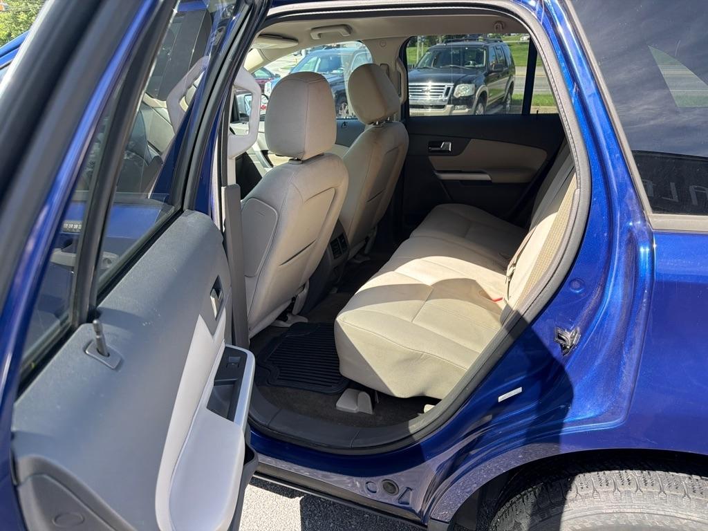 Ford Edge SE FWD 2013