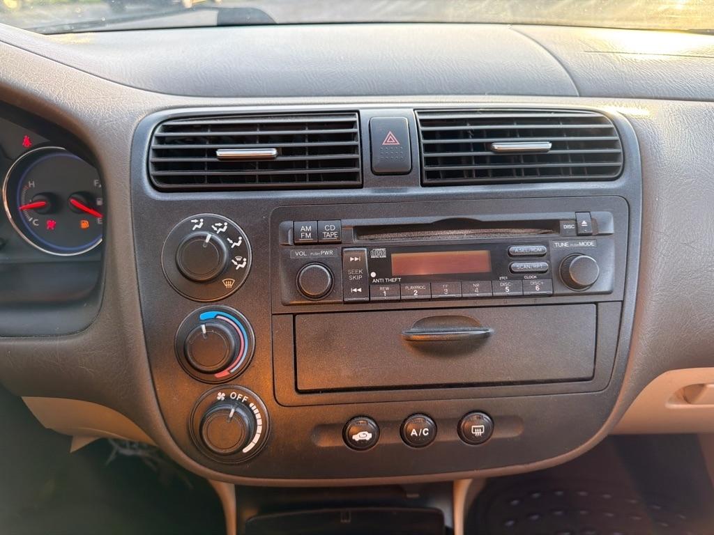 Honda Civic LX Sedan 4-spd AT 2003