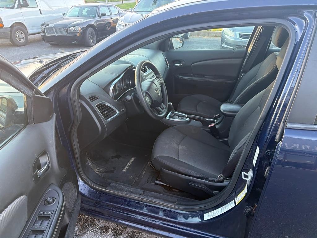Dodge Avenger Base 2013
