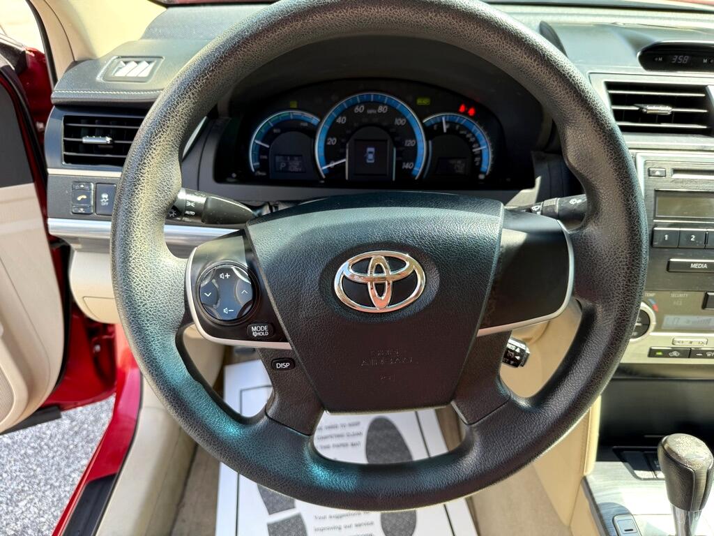 Toyota Camry Hybrid 4dr Sdn XLE (Natl) 2012 Toyota Camry Hybrid 4dr Sdn XLE (Natl) 2012