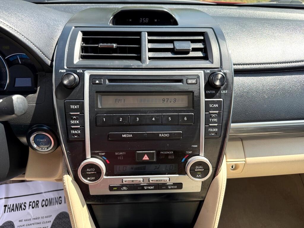 Toyota Camry Hybrid 4dr Sdn XLE (Natl) 2012 Toyota Camry Hybrid 4dr Sdn XLE (Natl) 2012