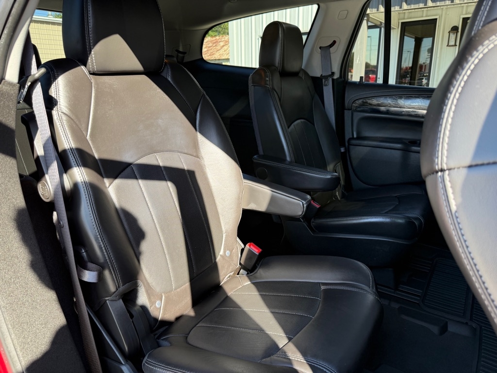 Buick Enclave AWD 4dr Leather 2014 Buick Enclave AWD 4dr Leather 2014