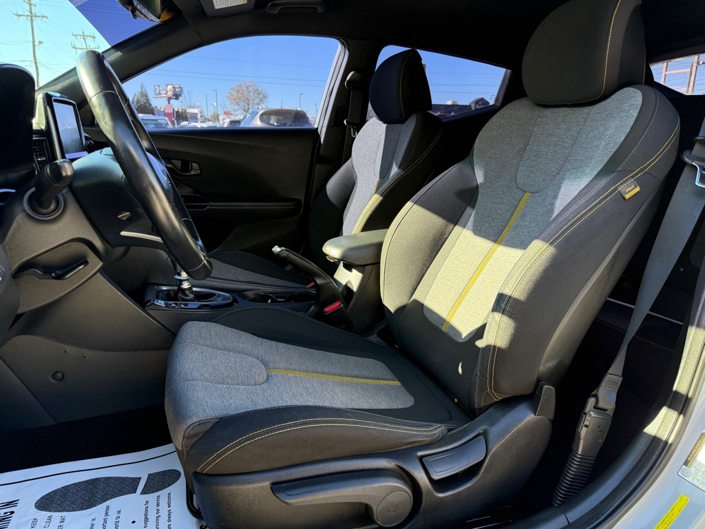 Hyundai Veloster Turbo R-Spec Manual 2019