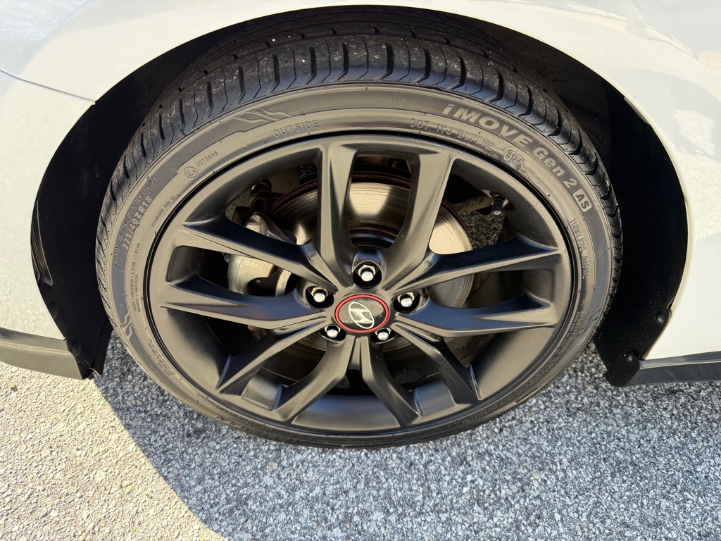 Hyundai Veloster Turbo R-Spec Manual 2019