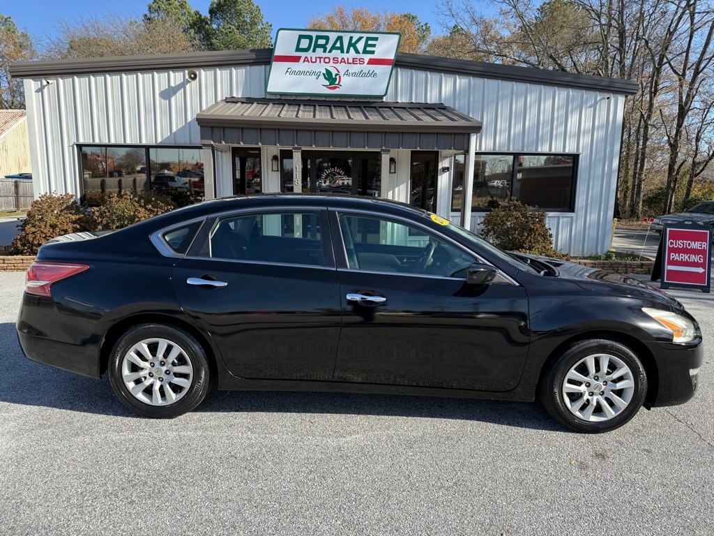 Nissan Altima 4dr Sdn I4 2.5 2013