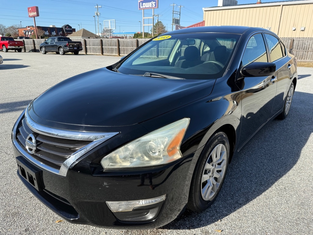 Nissan Altima 4dr Sdn I4 2.5 2013