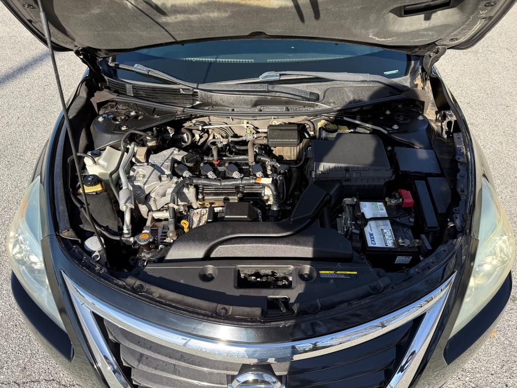 Nissan Altima 4dr Sdn I4 2.5 2013