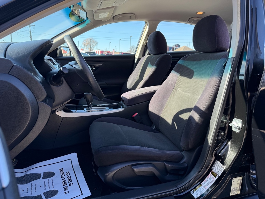 Nissan Altima 4dr Sdn I4 2.5 2013