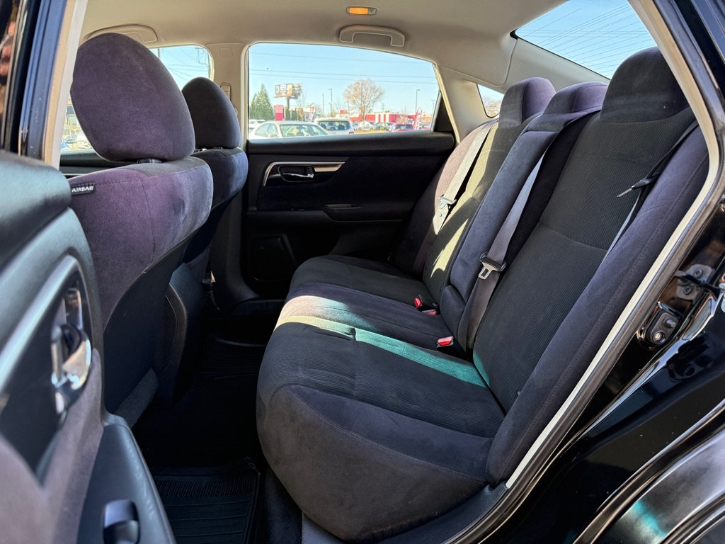 Nissan Altima 4dr Sdn I4 2.5 2013