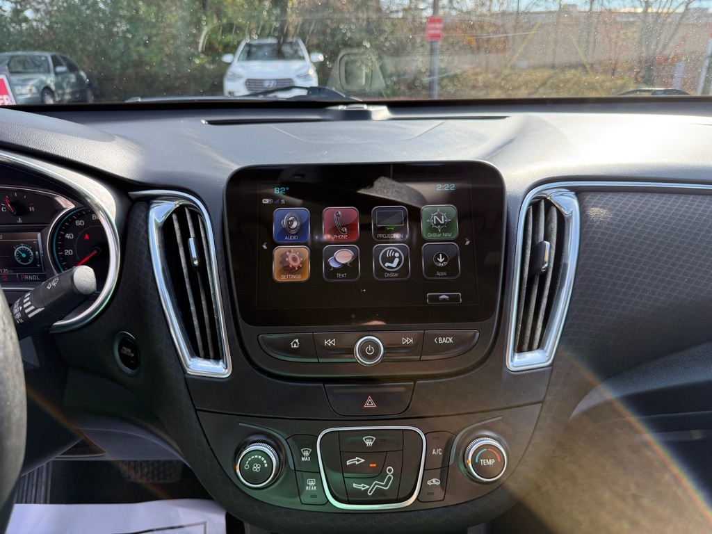 Chevrolet Malibu 4dr Sdn LT w/1LT 2017